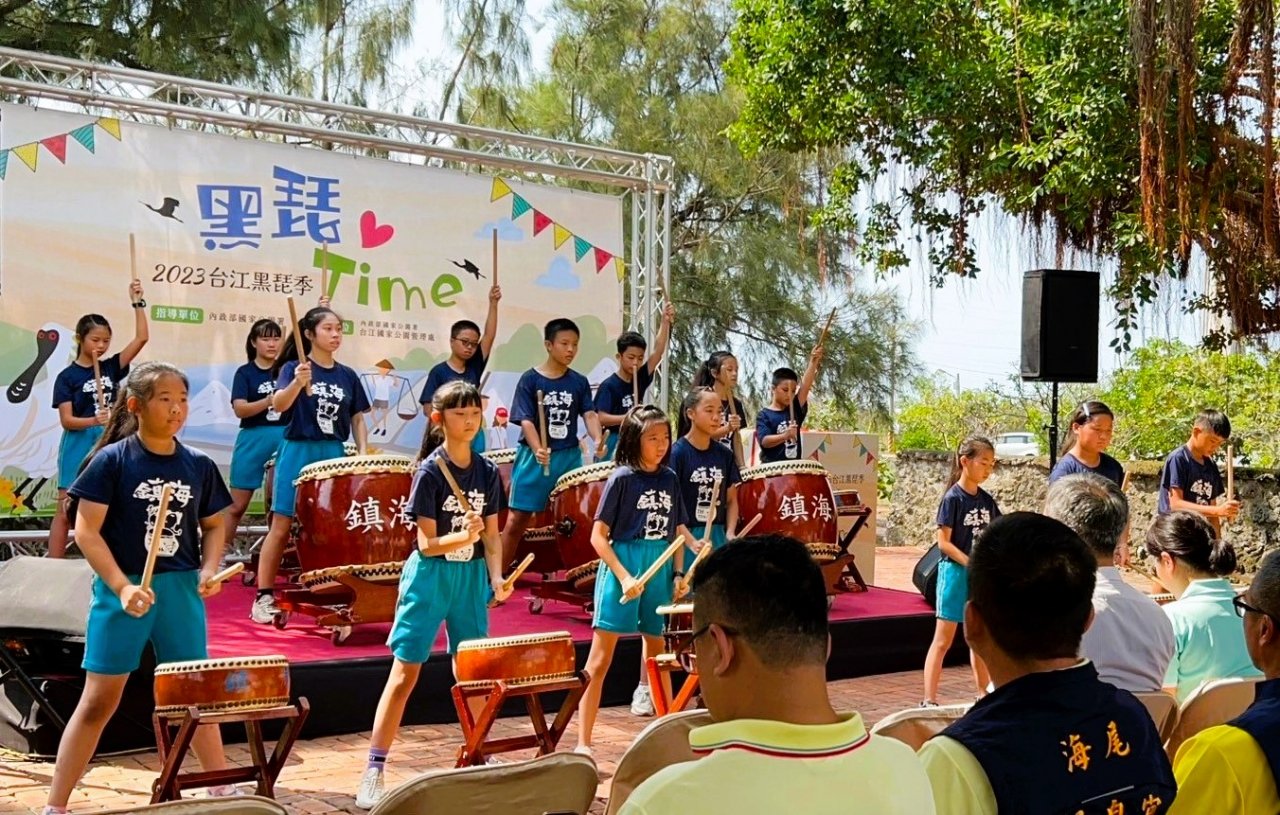 台江黑琵季太鼓表演