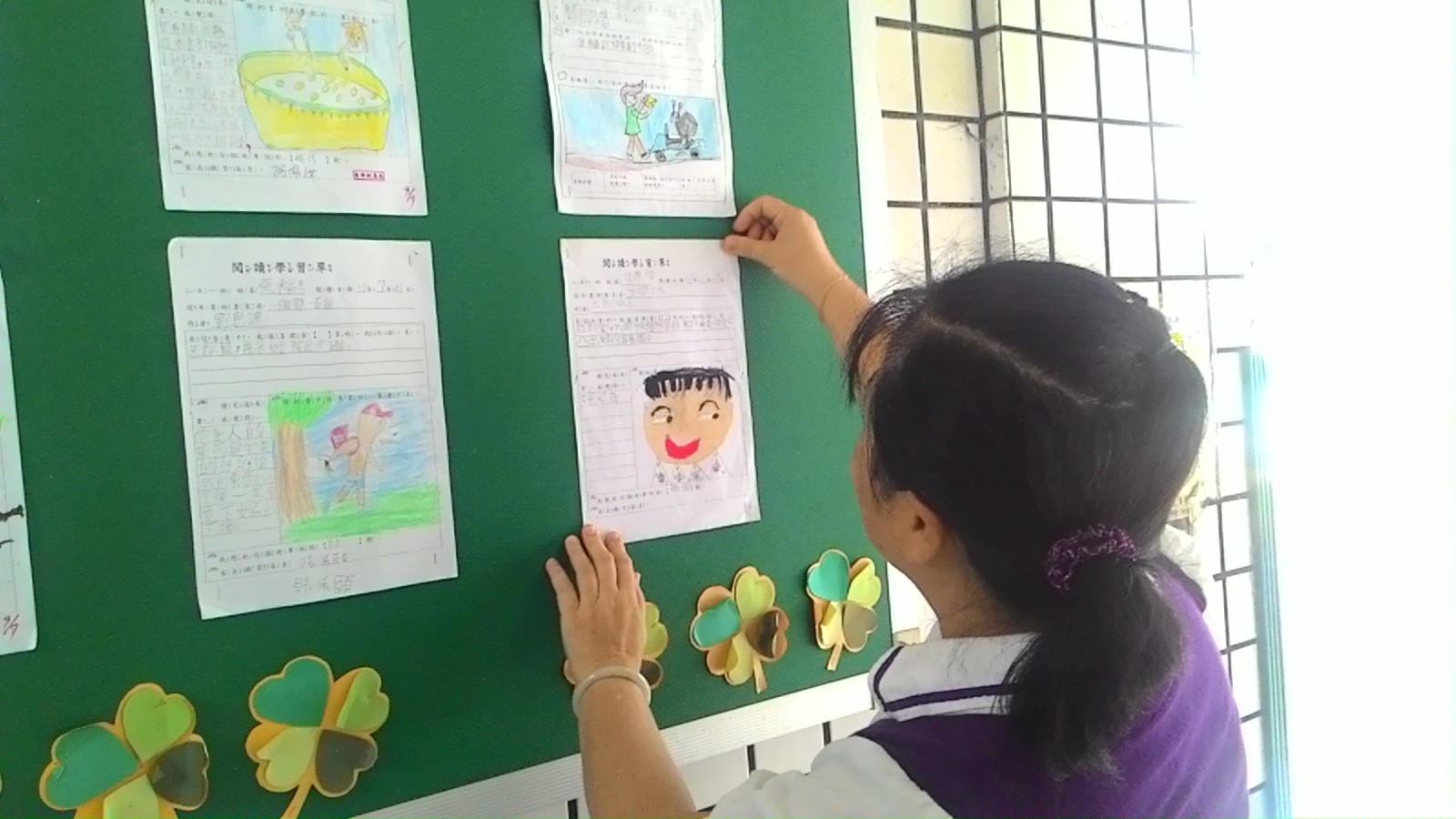 https://schoolweb2.tn.edu.tw/~yjes_mothertongue/uploads/tadgallery/2016_09_09/75_20_P_20160909_153200.jpg 